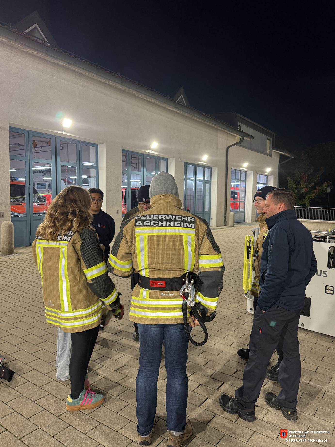 Technische Hilfe THL 1 VU mit PKW