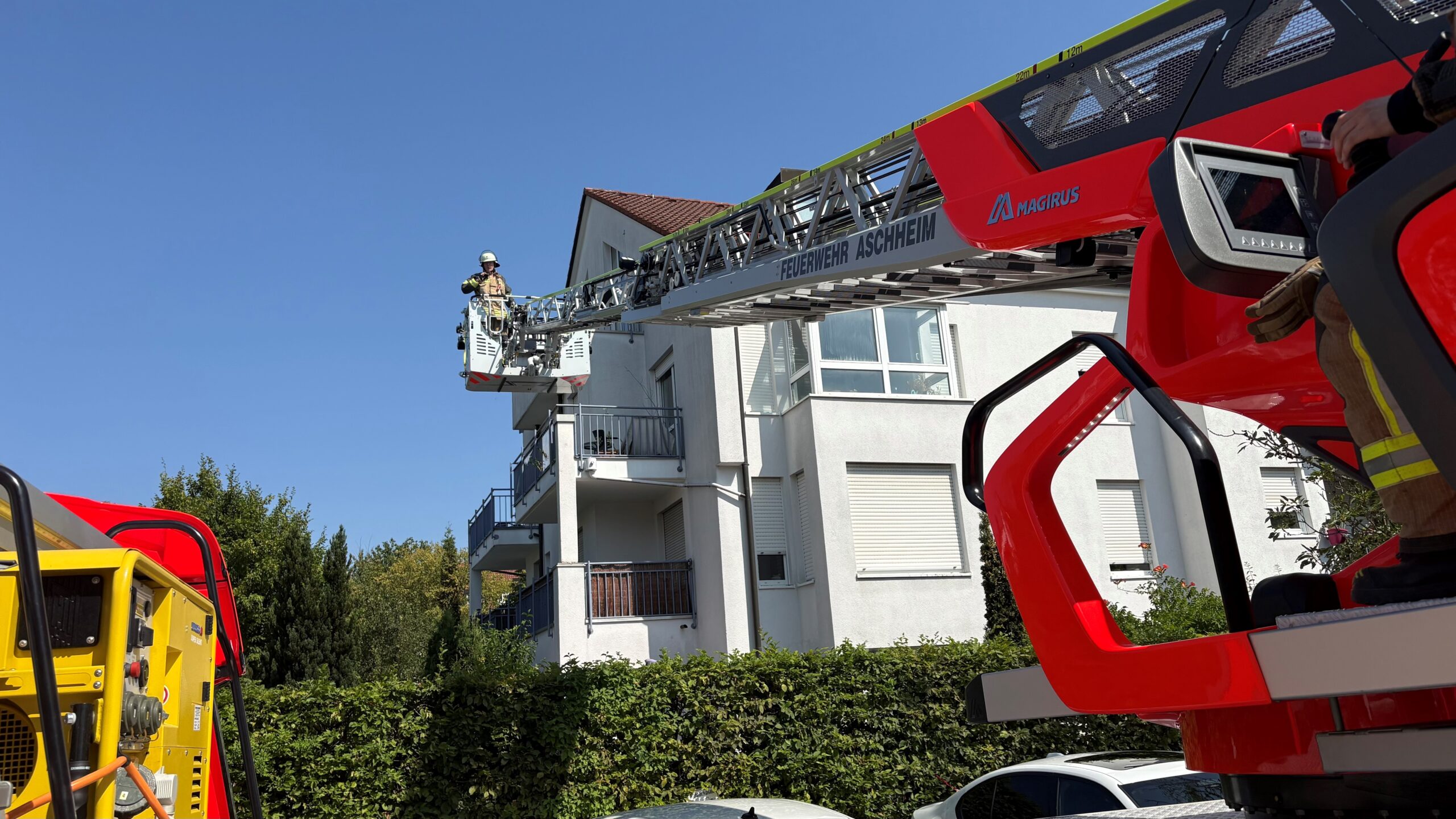 Brand - B 3 im Gebäude Zimmer